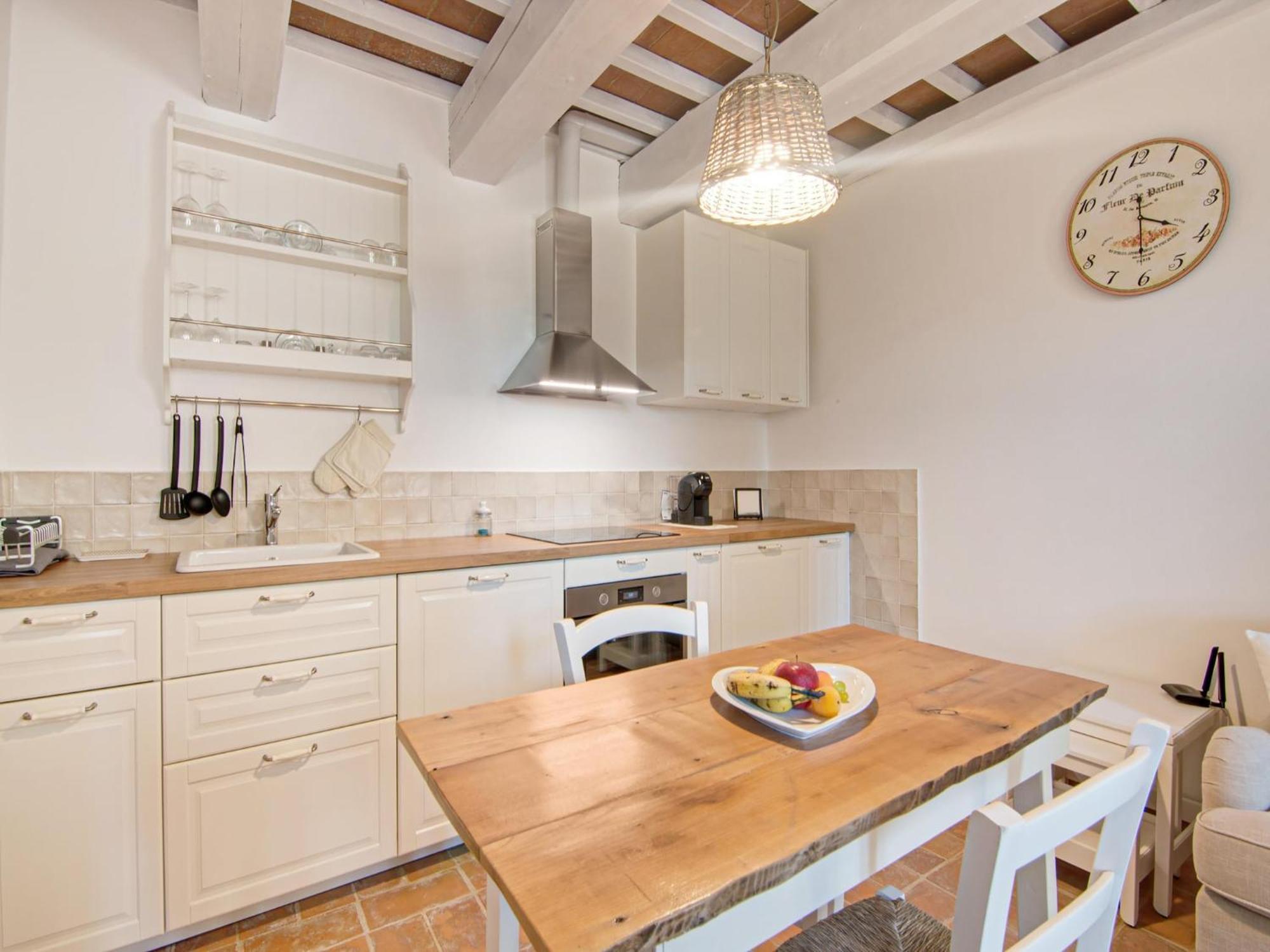 Stunning Apartment In Mombaroccio Near Metauro River Exterior foto