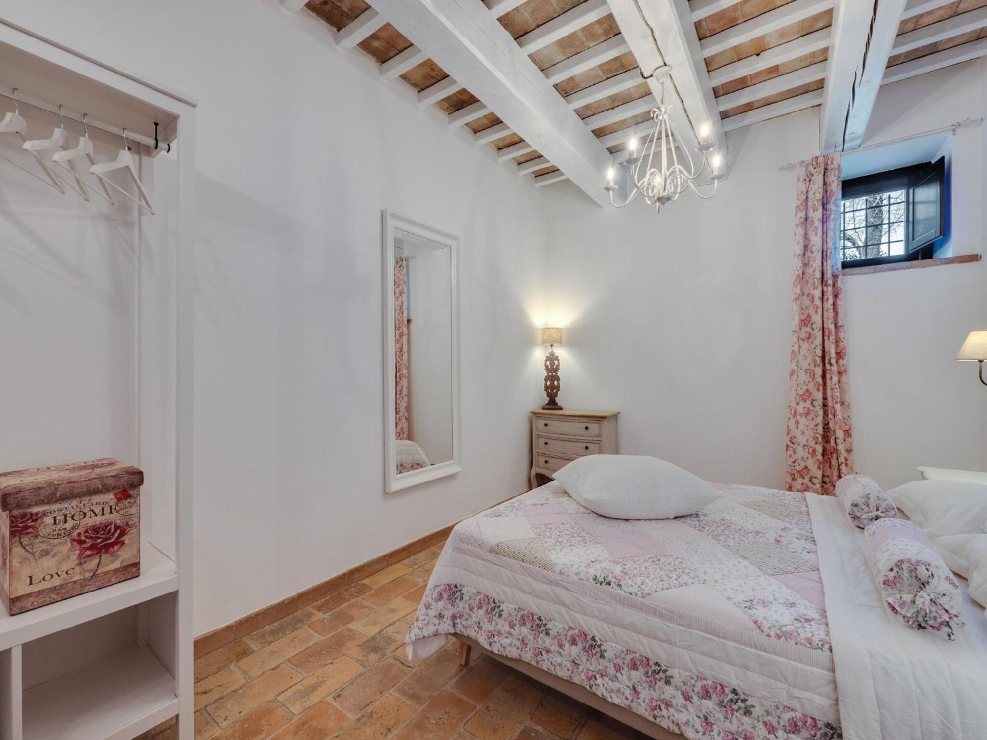 Stunning Apartment In Mombaroccio Near Metauro River Exterior foto